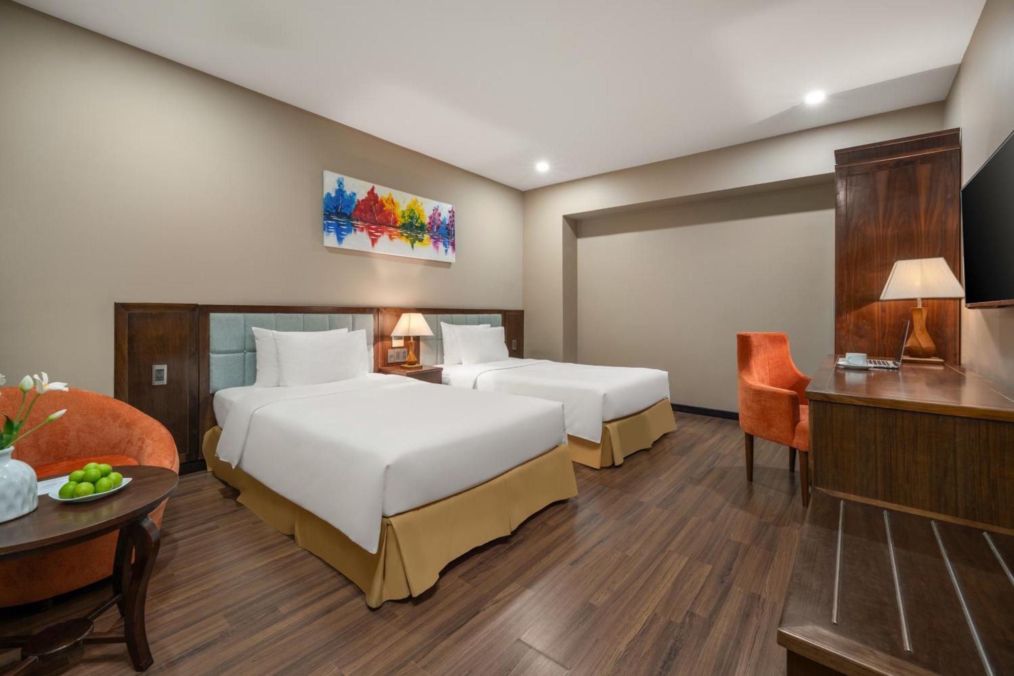 Yarra Ocean Suites Danang Exterior photo