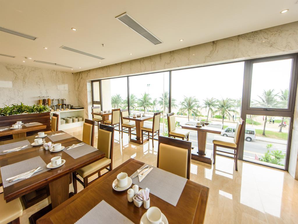 Yarra Ocean Suites Danang Exterior photo