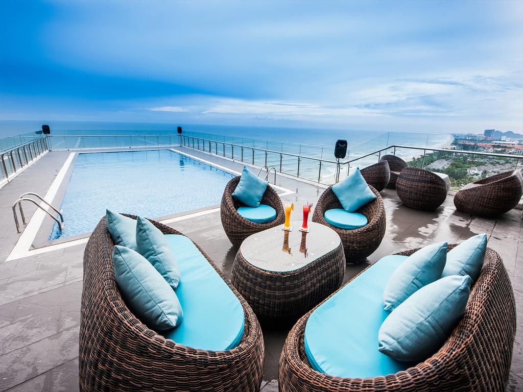 Yarra Ocean Suites Danang Exterior photo